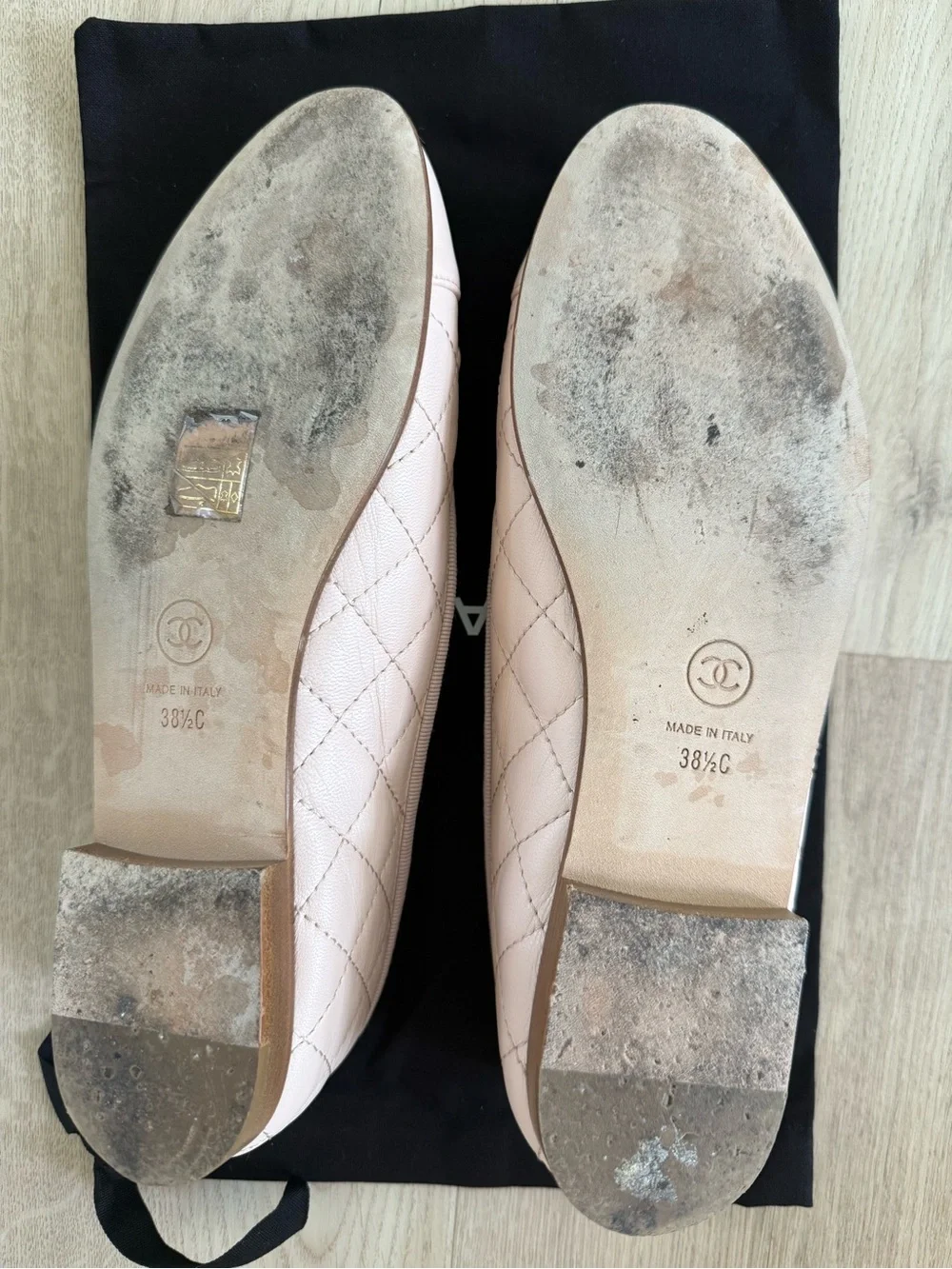 CHANEL Light Blush Pink Quilted Ballet Flats with CC Logo